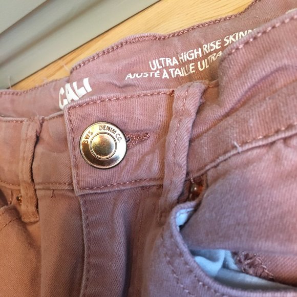 2 Pairs Distressed Ripped High Rise Skinny Jeans - Picture 4 of 16